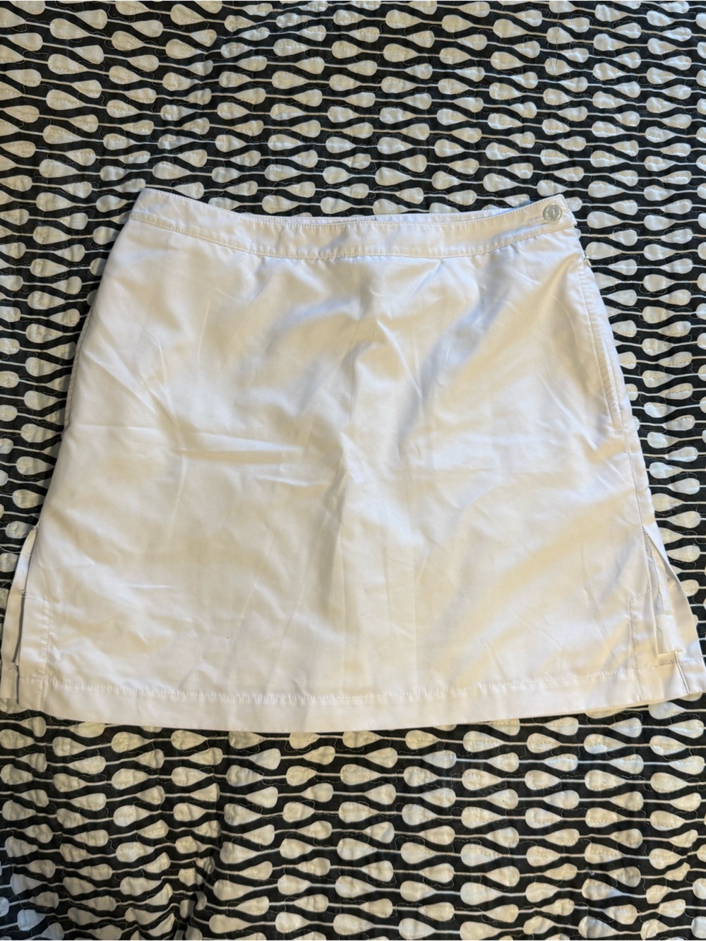 White Women's Skirt St Aumont Size 6